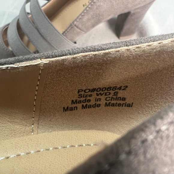 Journee Collection Loren Gray Block Heel Pumps Elastic Straps Faux Suede  6 WIDE - Picture 10 of 12